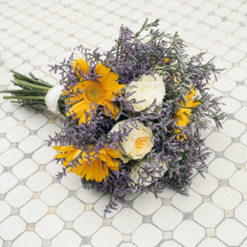 Bouquet de mariée champètre gerberas et limonium